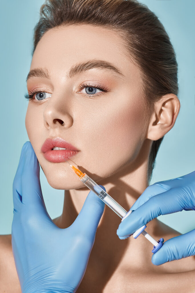 Aesthetic injectable treatment with a hyaluronic acid syringe